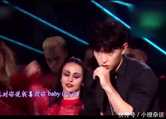 邓论穿西裤边唱边跳,杨紫:这还是我认识的邓伦