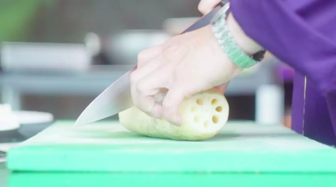 上海|炭火?火锅?吃牛蛙这样不过瘾! 上海|炭火?火锅?吃牛蛙这样不过瘾!