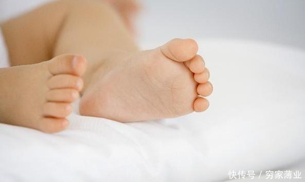 为什么宝宝会出现脚臭的情况?该如何缓解呢?
