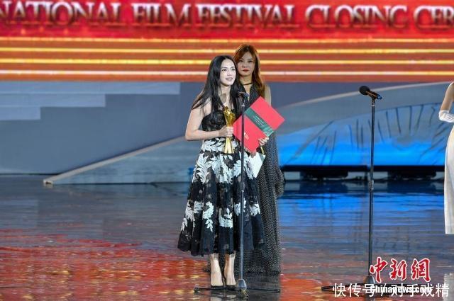 《我不是药神》获首届海南岛国际电影节年度电