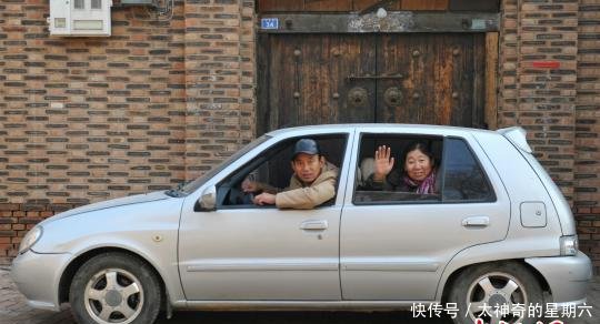 河北一对普通夫妇四十年交通工具变化话改革变