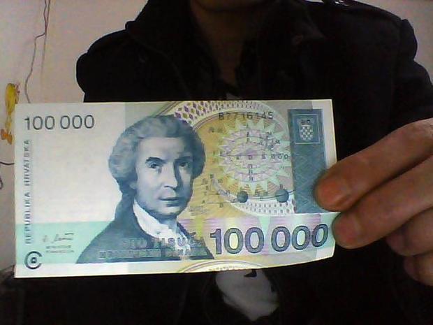 克罗地亚的100000钱币【zagres,30,svibnja1993,】可以兑换多少人民