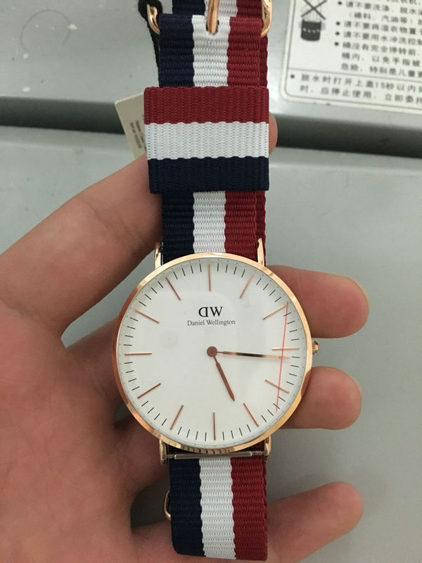 dw鉴定 真假_360问答