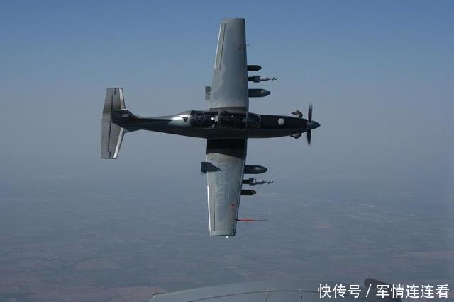 21世纪了还花钱买螺旋桨小飞机,美国空军脑袋