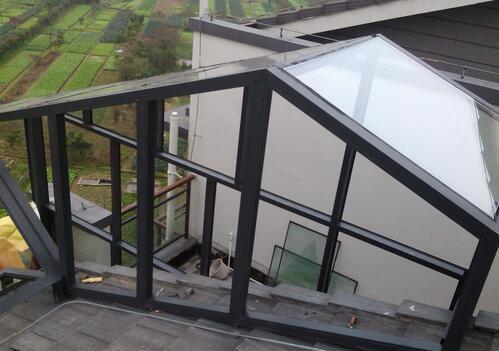 钢结构阳光房价钱(钢结构阳光房价格详细解析) 钢结构桁架施工 第1张 钢结构阳光房价钱(钢结构阳光房价格详细解析) 钢结构桁架施工 第1张