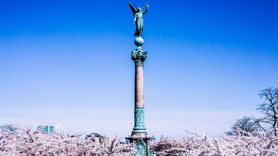 你好4月 | SAS北欧航空城市月历--北欧的人间四月天