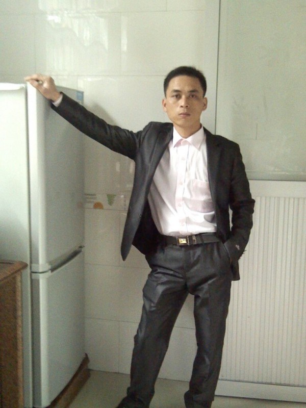 我是一名十多年的电焊工,我想去上海找工作,不