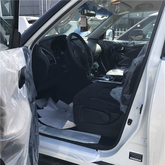 18款日产途乐4.0最新报价 对比霸道4000 到底谁更好？