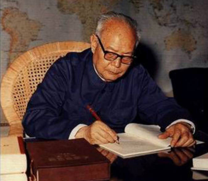 此人是开国元帅,77岁率领部队击溃越南,并成功收复西沙群岛!