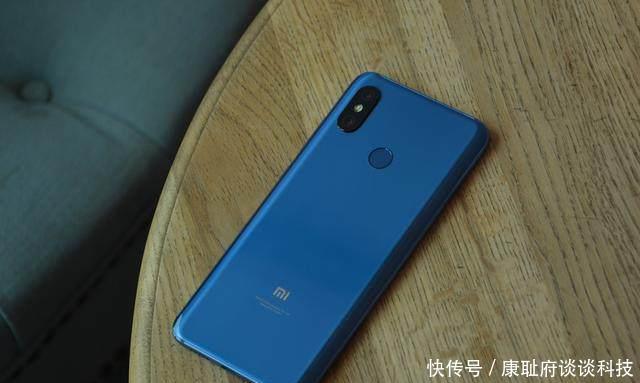 雷军表的示小米8跑分30万,看看实测跑分究竟是