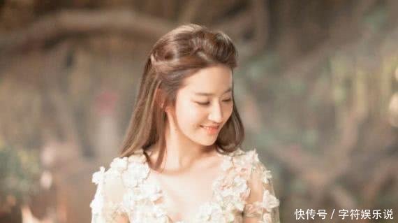 30岁的女星,赵丽颖俊俏,刘亦菲清纯,她却美若天仙