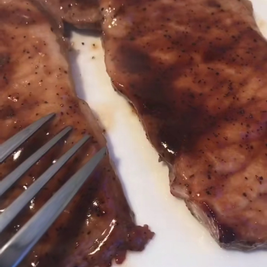 它是我读书时必点的午餐,份量大、价格便宜,美味又很营养