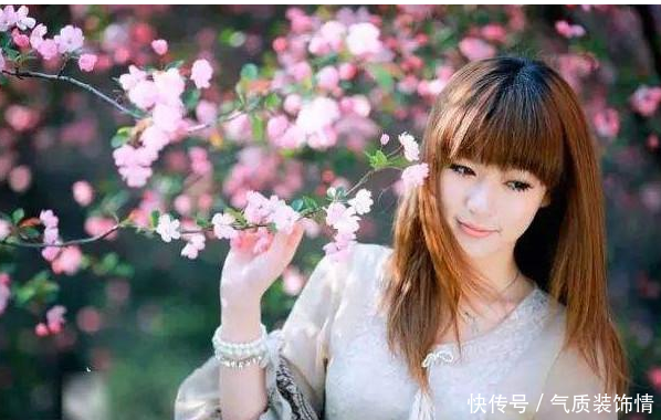 老公说买房不能写我的名字,我同意之后他们一家人求我签字