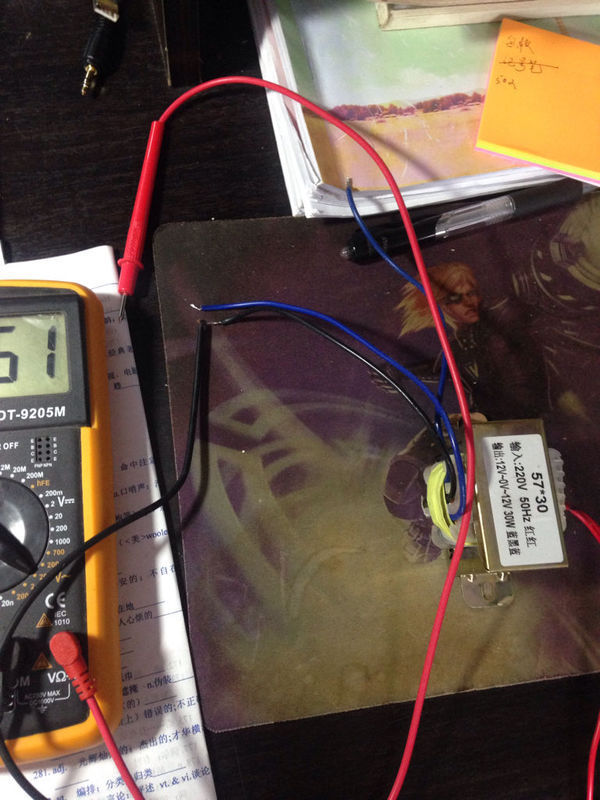 为什么我用数字万用表测量这个变压器电压没反应_360问答