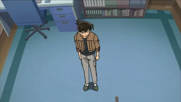 521 杀人犯,工藤新一 里平次借给假新一的衣服