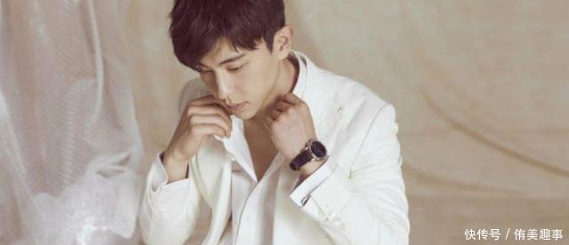 恋情疑坐实邓伦公开向杨紫道歉,5字表明自己心