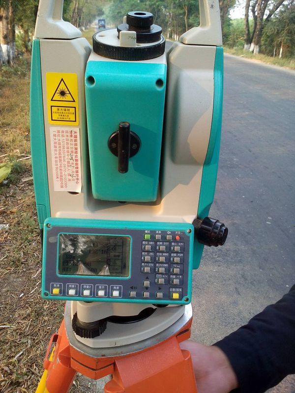 全站仪的各个焦螺旋控制位置是什么。_360问