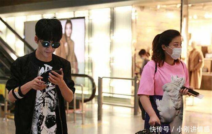 和明星结了婚的经纪人看到大张伟老婆,绝对是