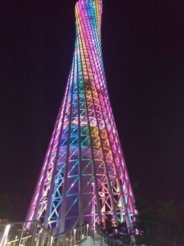 求广州小蛮腰的各个角落的照片和周边的照片,