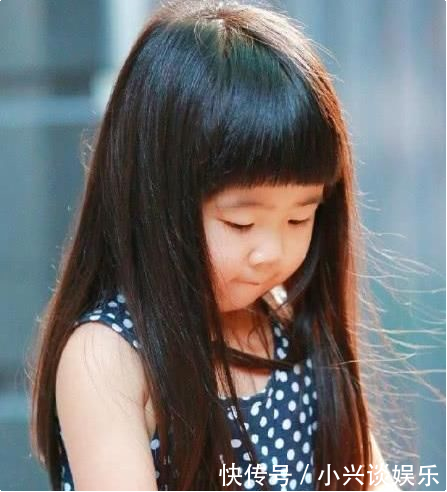 9岁姐姐“整容式”长大, 一张“初恋脸”倾国倾城, 网友: 等你十年 电子游艺平台大全网站