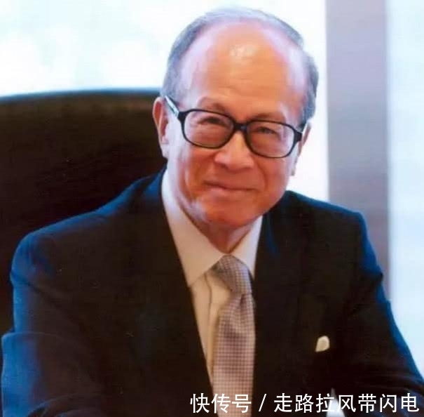 45名上海小女孩在日本机场偶遇李嘉诚,一个小举动让她们获赠100万! LBBET乐博