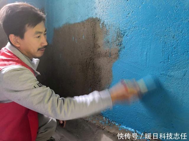 卫生间防水多久刷一次 t01d2b07851a953940b.jpg