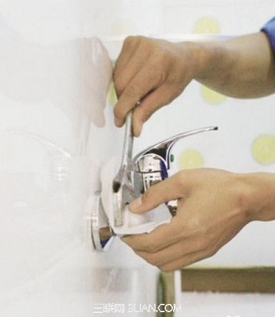 花洒安装要点_360问答