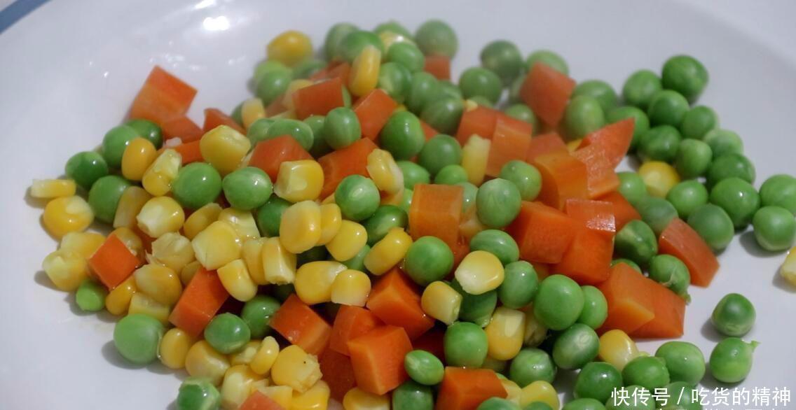 鸡脯肉怎么做好吃?试试这种做法,口感清爽不油