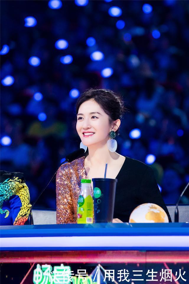 李宇春也难逃这档表情的定律节目新歌首秀成博导表情包图片