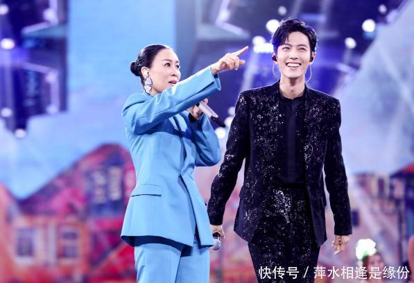 那英与毛阿敏同台