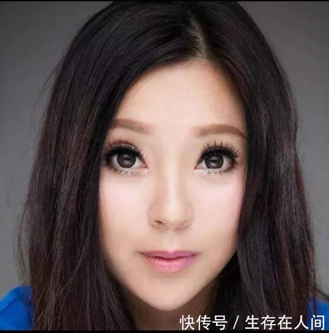 最近的港圈真是回忆杀不断啊。 先是前不久古天乐和李若彤重聚。 一张依偎在一起的照片,分分钟让人回想起从前的姑姑和过儿。 这几天,古天乐又和《神雕》剧组的另一位老朋友重聚了。 郭芙的扮演者傅明宪。 评论里的网友看到这张合照都陷入了回忆,纷纷想起了从前看剧的日子。 只是也有很多网友在吐槽,不说照片里古天乐旁边的是傅明宪,都要认不出来她了。 是的,回忆杀美好是美好,但照片里的女子的确不是记忆中郭芙的样子了。 古天乐版的《神雕侠侣》里,出彩的女性角色很多,除了最美的小龙女,这部剧里的郭芙也