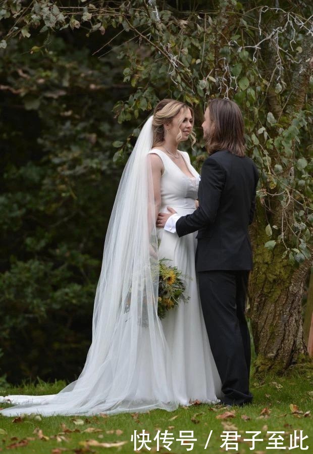 开饮食店要办什么证