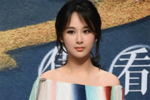 杨紫问张一山怎样才能嫁给你张一山4字回复 乐虎国际官网