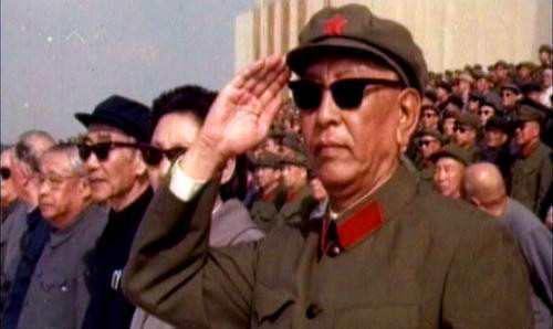 此副总理没有军衔,却是军中第一高手,送毛主席老虎尝鲜