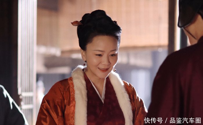 王一楠发文催赶女儿写寒假作业,网友入戏太深