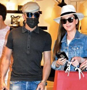 方媛郭富城最近图片 t01dce473c2288ba3e4.jpg?size=307x317