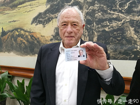 中国才是世界上最难拿绿卡的国家,中国绿卡让60多万老外怀疑人生