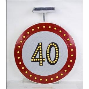 如何分辨测速摄像头,测流量摄像头,闯红灯摄像头