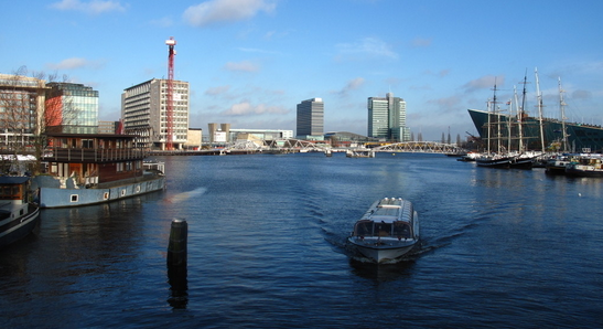 阿姆斯特丹运河,阿姆斯特丹是座水城