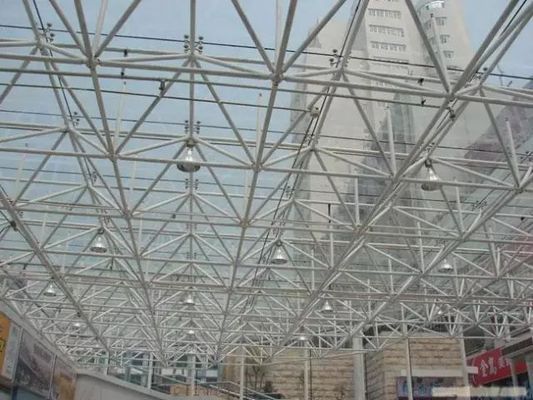 桁架展示(桁架展示在不同场合的应用案例) 钢结构玻璃栈道施工 第1张 桁架展示(桁架展示在不同场合的应用案例) 钢结构玻璃栈道施工 第1张