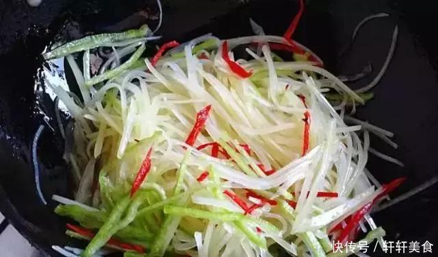 如何炒土豆丝最好吃视频 t01e58f5363e6a4224a.jpg
