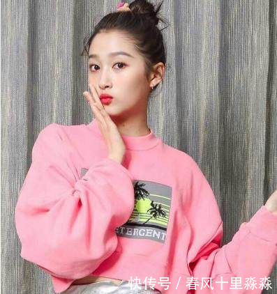 关晓彤被采访多久和男友亲热一次, 情商暴露无