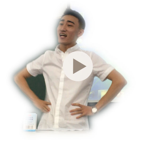 大家帮我把中间那个播放符号去掉啊,拜托了,加