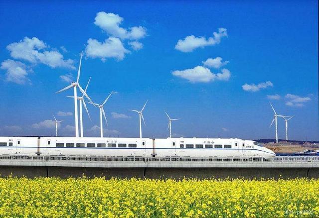 都叫蒙古,但外蒙古和内蒙古发展差距不止一点