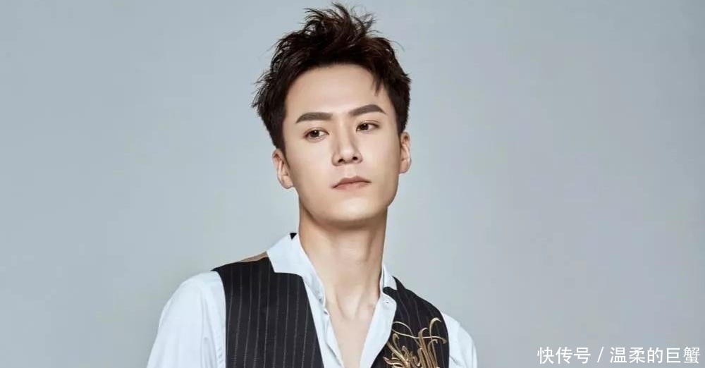 做林心如旗下艺人7年都不红,今被于正力捧演男