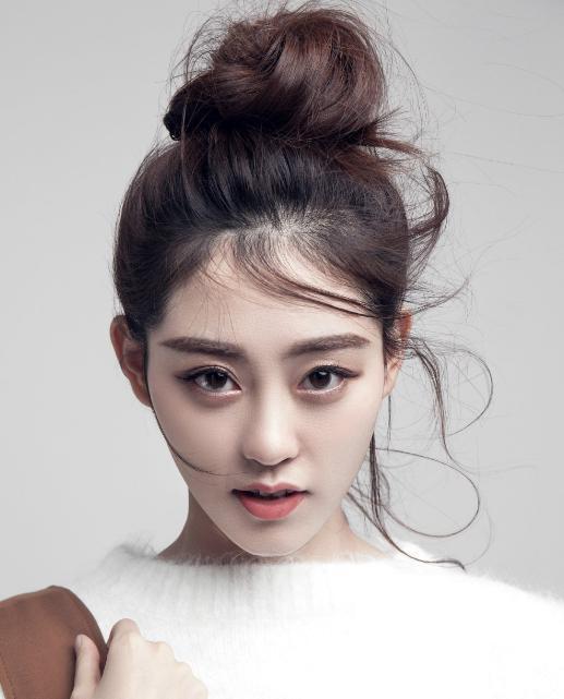 什么是定制写真 t01ead0452192009f5b.jpg?size=517x641