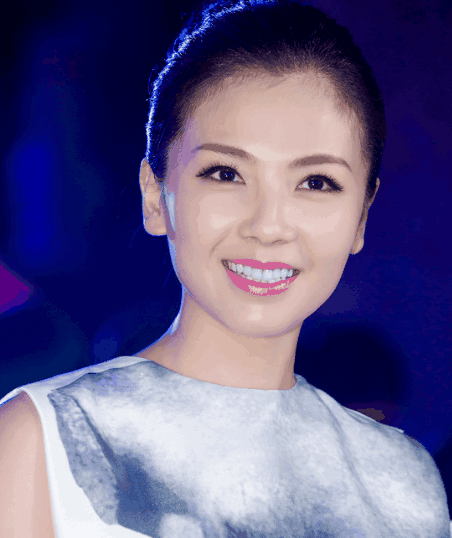 刘涛“陪睡门”内幕曝光, 多年的贤妻人设崩塌, 网友: 好心疼!