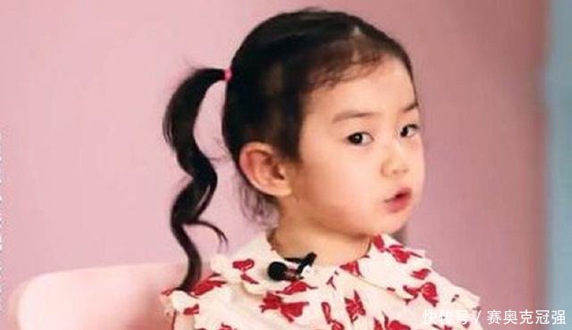 lucky接受采访举报爸爸,网友好像吃了一把隐秘