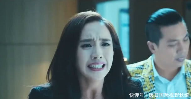 夏洛得HIV很莫名其妙?剧中已注意,谁暗示女生湿包厢不水图片