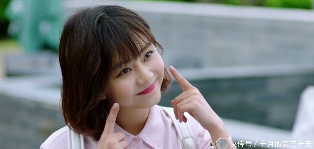 谭松韵经历丧母之痛首度露面,模样憔悴网友大